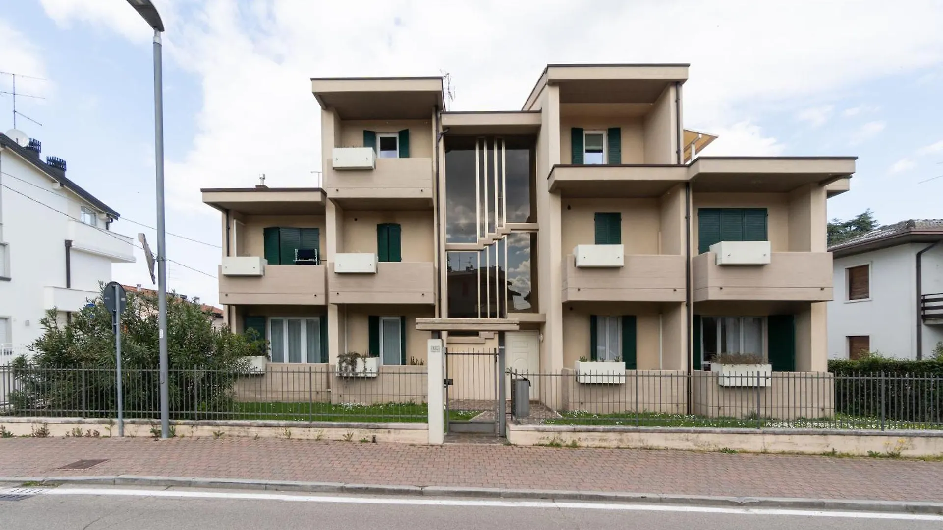 Iris Apartment Peschiera del Garda