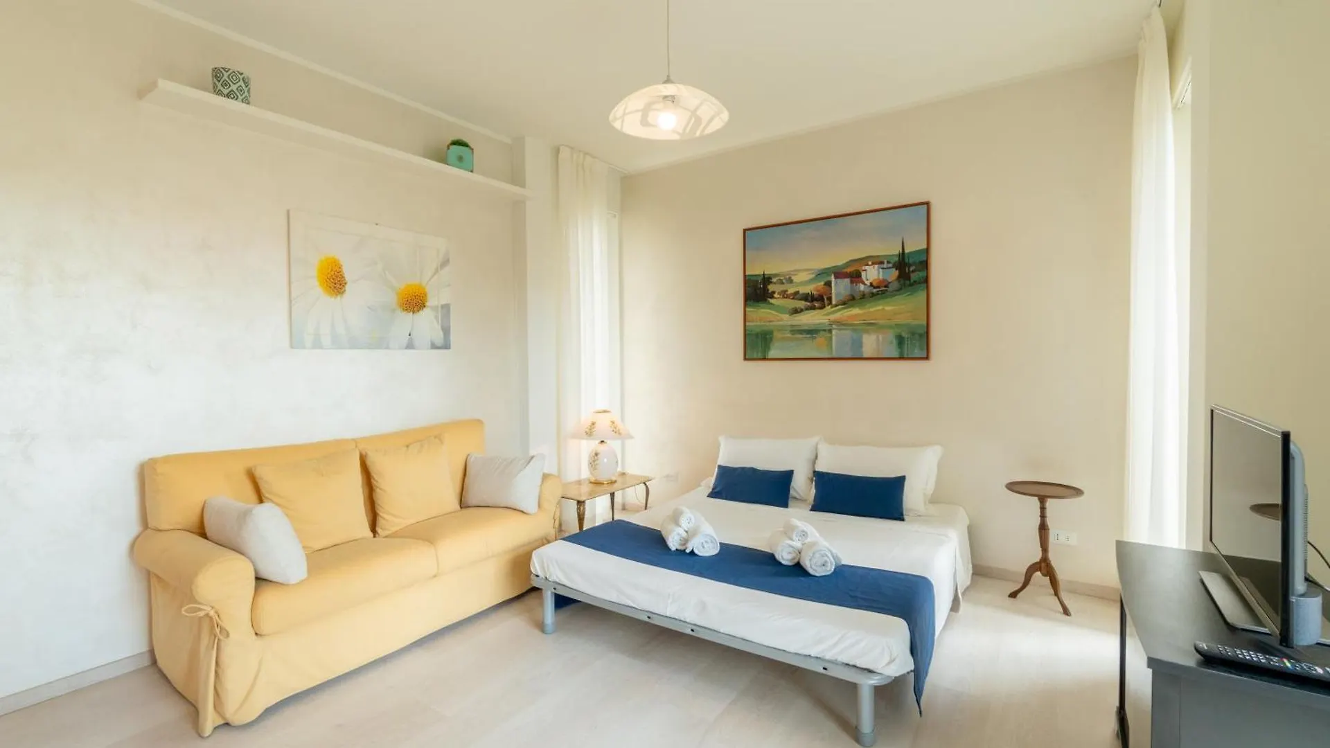 Iris Apartment Peschiera del Garda